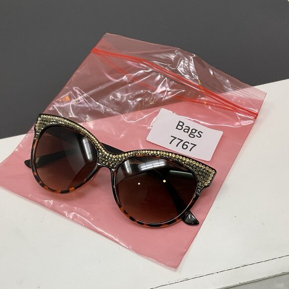 Jimmy Crystal NY GL 1339 Big Cat Eye Sunglasses Swarovski Crystal Brown Tortoise